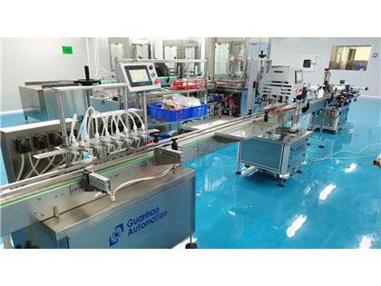 灌裝機，旋蓋機，貼標機，生產車間安裝完成